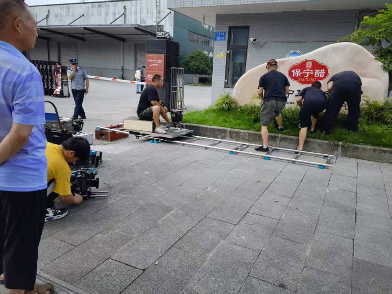沙依巴克区广告片拍摄公司核心优势：全流程服务，让品牌广告片省心更出彩
